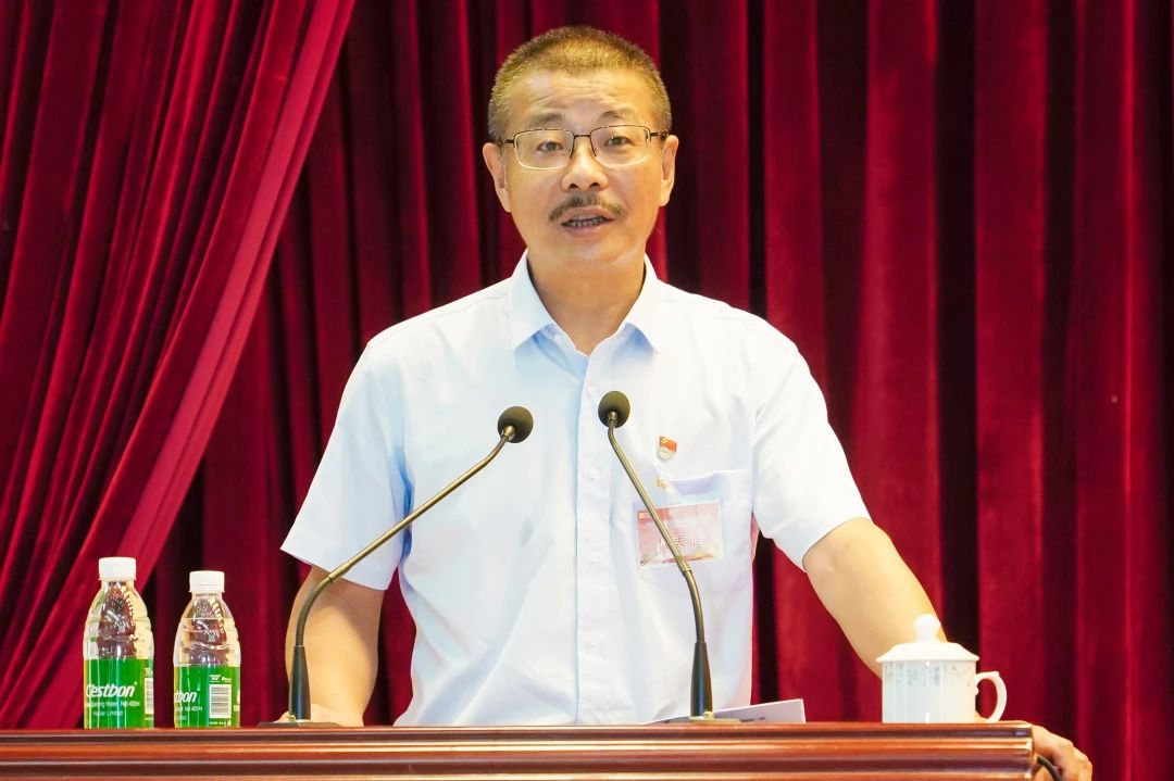 1714115542295121.jpg 尊龙凯时第四次工会会员代表大会胜利召开5_20240426150737.jpg