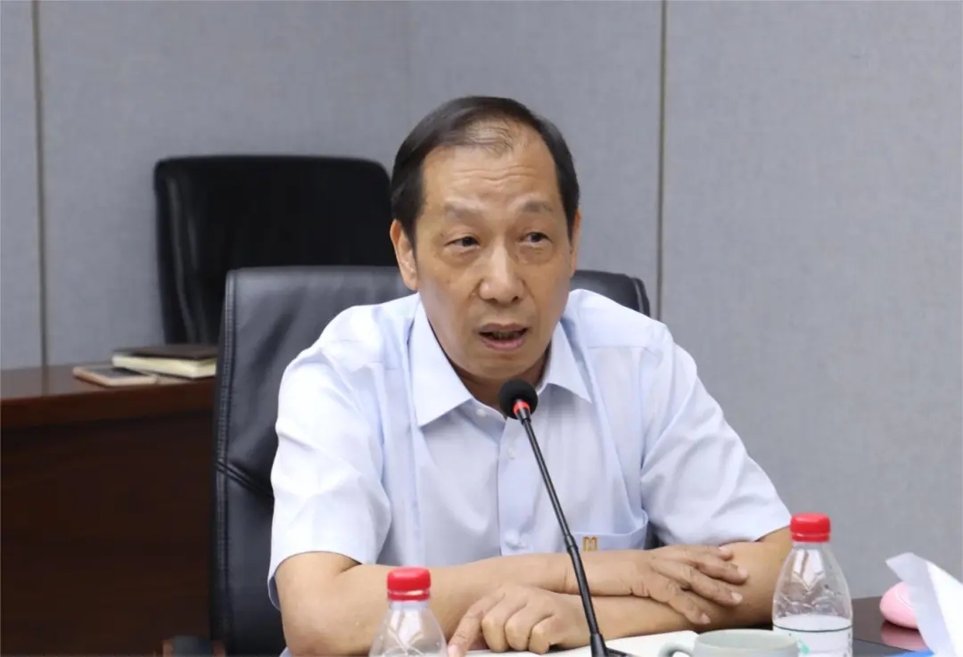 1716968174129701.jpg 尊龙凯时召开“清静生产月”发动大会2.webp_副本.jpg