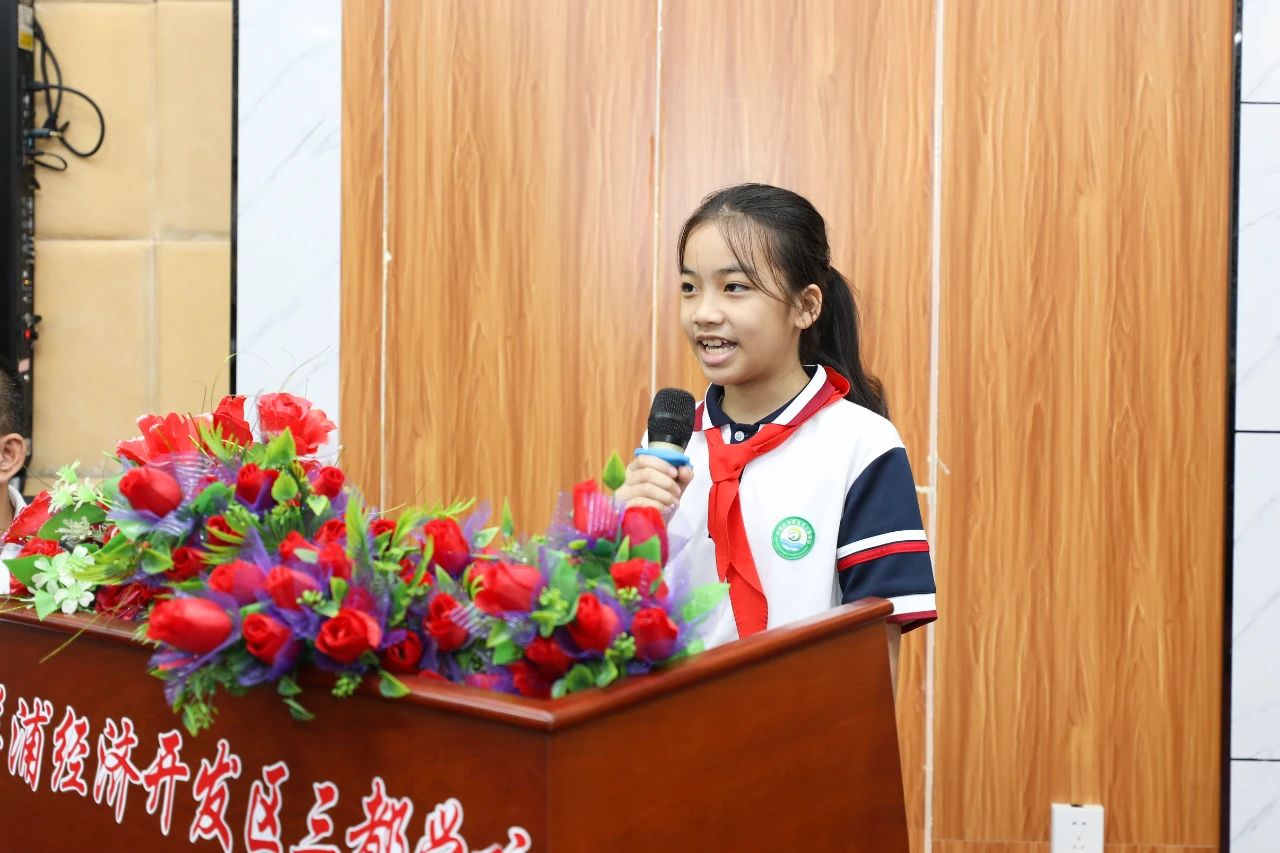 1717548357941750.jpg 情暖校园 关爱生长 尊龙凯时开展六一儿童节公益捐赠活动3.jpg
