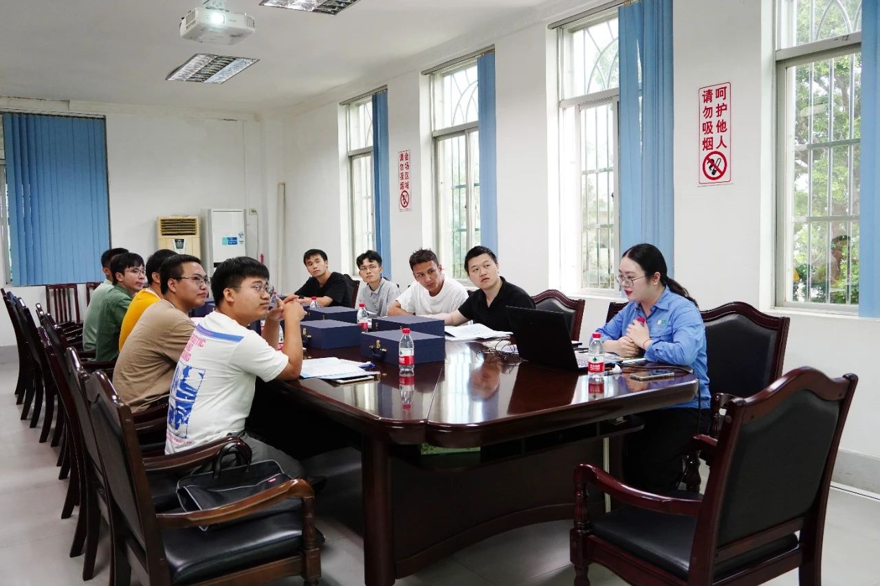1721352767658938.jpg 9名青年员工入职尊龙凯时石碌铁矿分公司7.jpg
